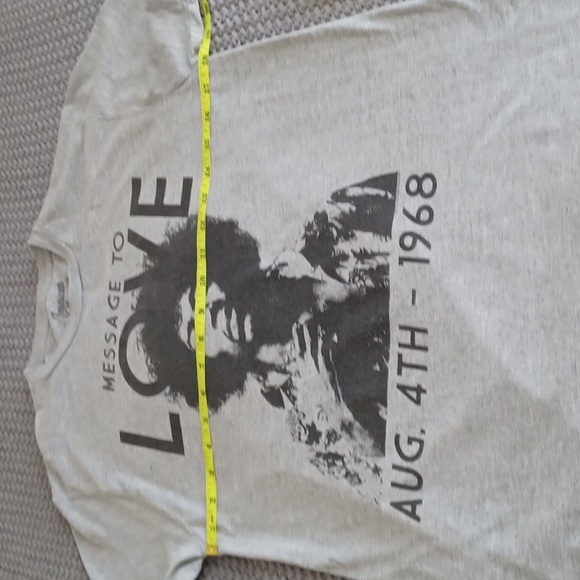COPY - Jimmy Hendrix t-shirt Size Med - Picture 5 of 8